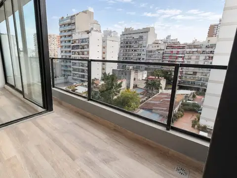 2 amb a estrenar baño, toilette,vestidor, balcón y Amenities