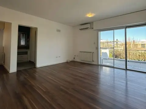 Casa Monoambiente con 4 baños