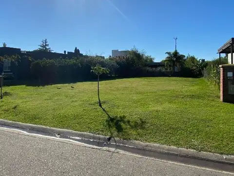 Terreno en Venta en Pilar del Este - San Ramon, USD 22.000