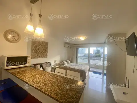 Departamento en Venta en Playa Mansa, USD 135.000