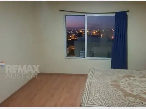 DEPTO 110 M2 CUBIERTOS AVDA. RIVADAVIA Y PATIO