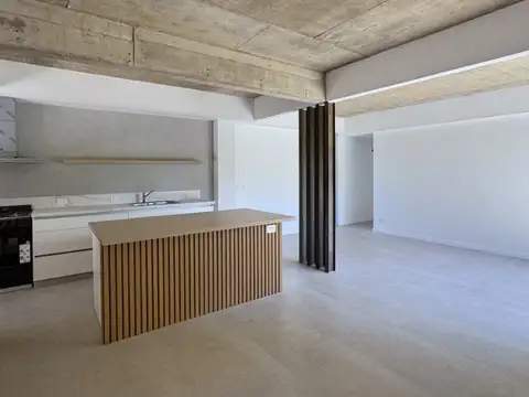 Casa en Venta en Barrio Parque Leloir, USD 210.000