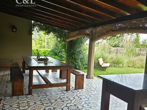 Casa en Estancia Benquerencia