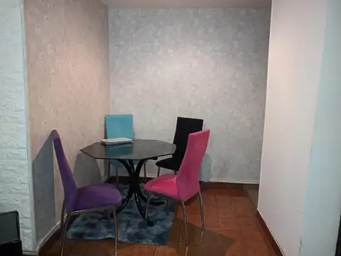 Depto Tipo Casa en Venta en Flores, USD 100.000
