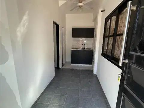 Ecuador 3600, Piso P.B.