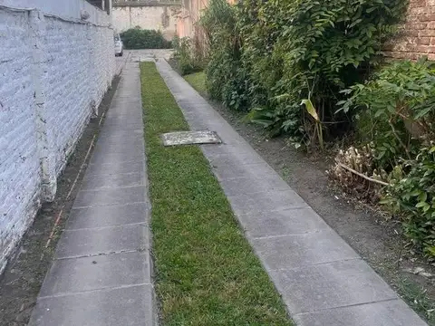 PH 3 AMBIENTES CON COCHERAS Y FONDO