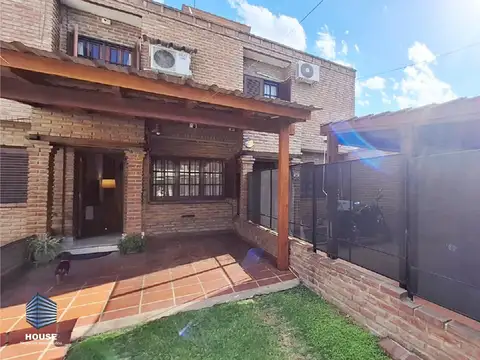 DUPLEX DE 3 DORMITORIOS EN VENTA EN BARRIO ALTA CÓRDOBA