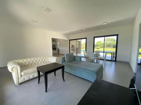 Casa en Venta en Canning, USD 219.000