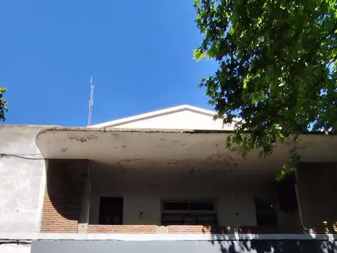 Local Comercial en venta - 4 Ambientes - Colonia del Sacramento