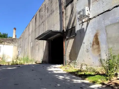 Local Comercial en venta - 4 Ambientes - Colonia del Sacramento