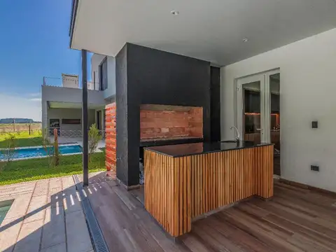 Casa en Venta al Sureste