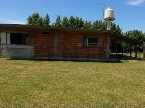 VENTA LOTE 7.088 M2 CON CASA EN CONSTRUCCIÓN 3 AMBIENTES Y PILETA