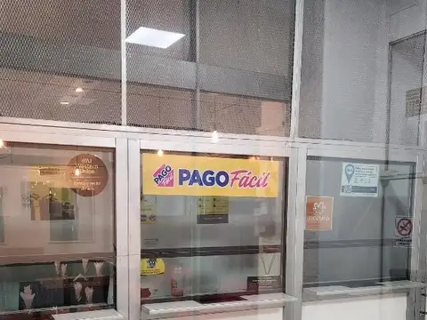 Local de 32 m2 en entre-piso de galería, con vigilancia