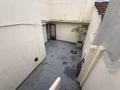 Depto Tipo Casa en Alquiler de 2 dormitorios