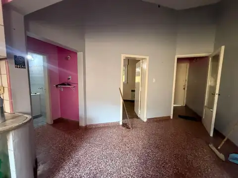 PH en alquiler de 3 ambientes con patio sin expensas- Wilde