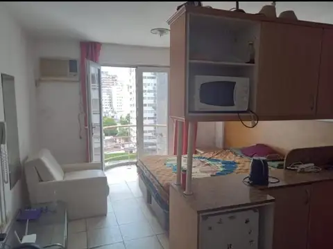 Mitre 1747 , Piso 9