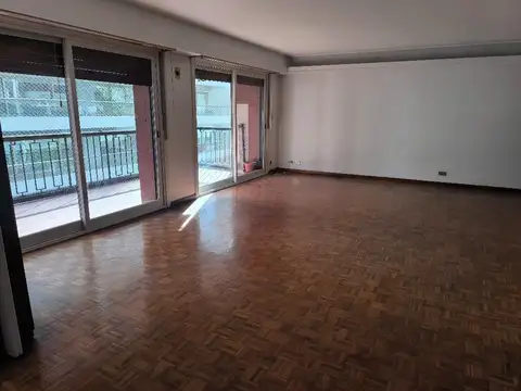 Departamento en Venta de 4 dormitorios