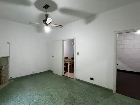 Depto Tipo Casa en Alquiler de 1 dormitorio