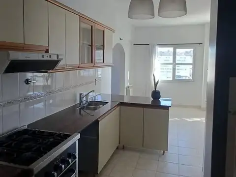 EXCELENTE DEPARTAMENTO EN COMODORO RIVADAVIA CENTRO