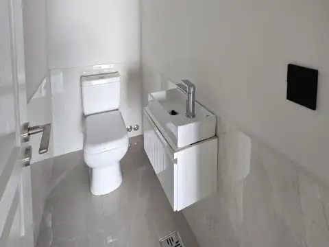 venta casa ph 3 amb al frente reciclado
