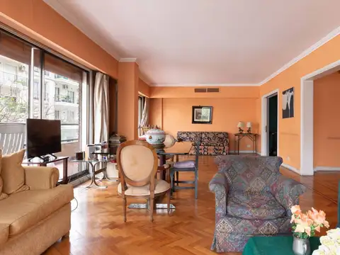 Departamento 7 ambientes con 3 baños