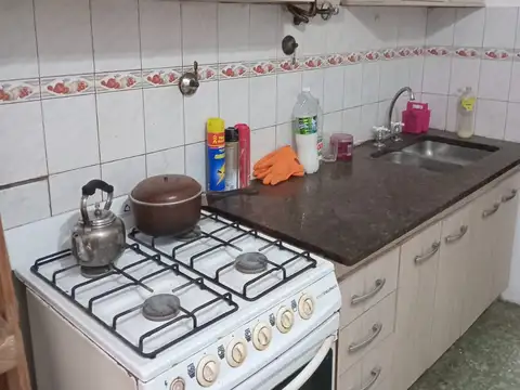 AV 9 DE JULIO 4300