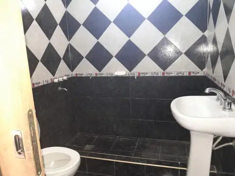 Departamento en Alquiler en Gregorio De Laferrere, $ 320.000