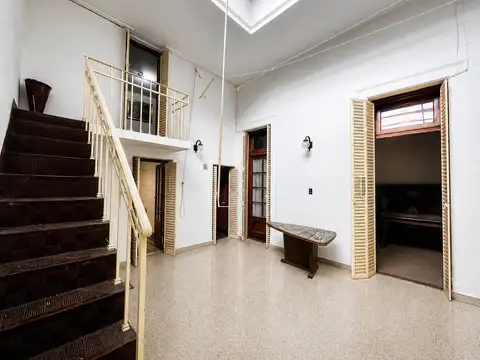 Venta PH de 3 ambientes con patio en Almagro/ Caballito
