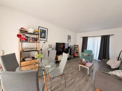 VENTA PH 4 AMBIENTES CON 3 PATIOS EN CABALLITO