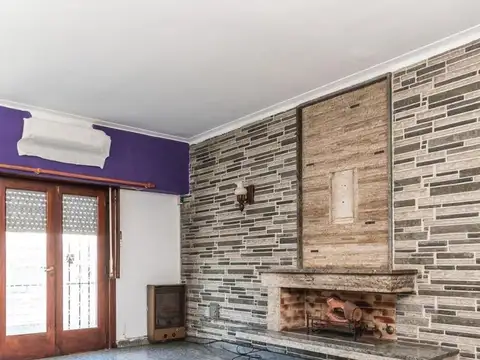 Depto Tipo Casa en Venta 51 años