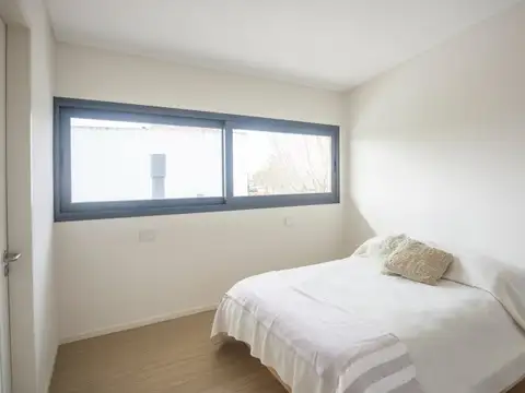 Casa 4 ambientes con 4 baños