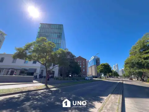 Oficina en Venta con 1 cochera