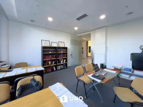 Oficina en Venta 12 años