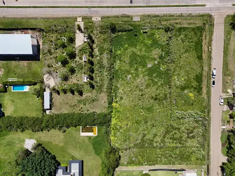 Terreno en Venta 20  mts Frente