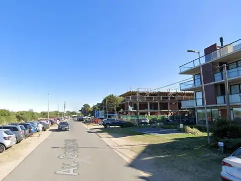 Avenida Costanera e/ Avenida 4 y Avenida 5