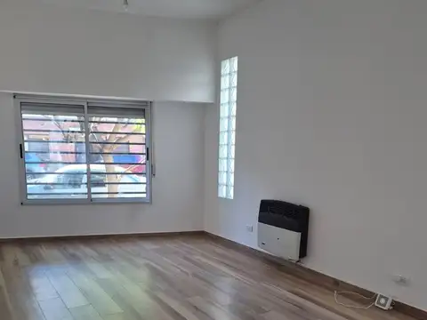 Casa en Alquiler en Villa del Parque, $ 2.600.000