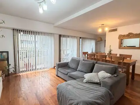 Departamento 4 ambientes con 2 baños