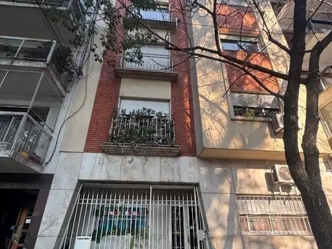 DEPARTAMENTO CON BALCON AL FRENTE!