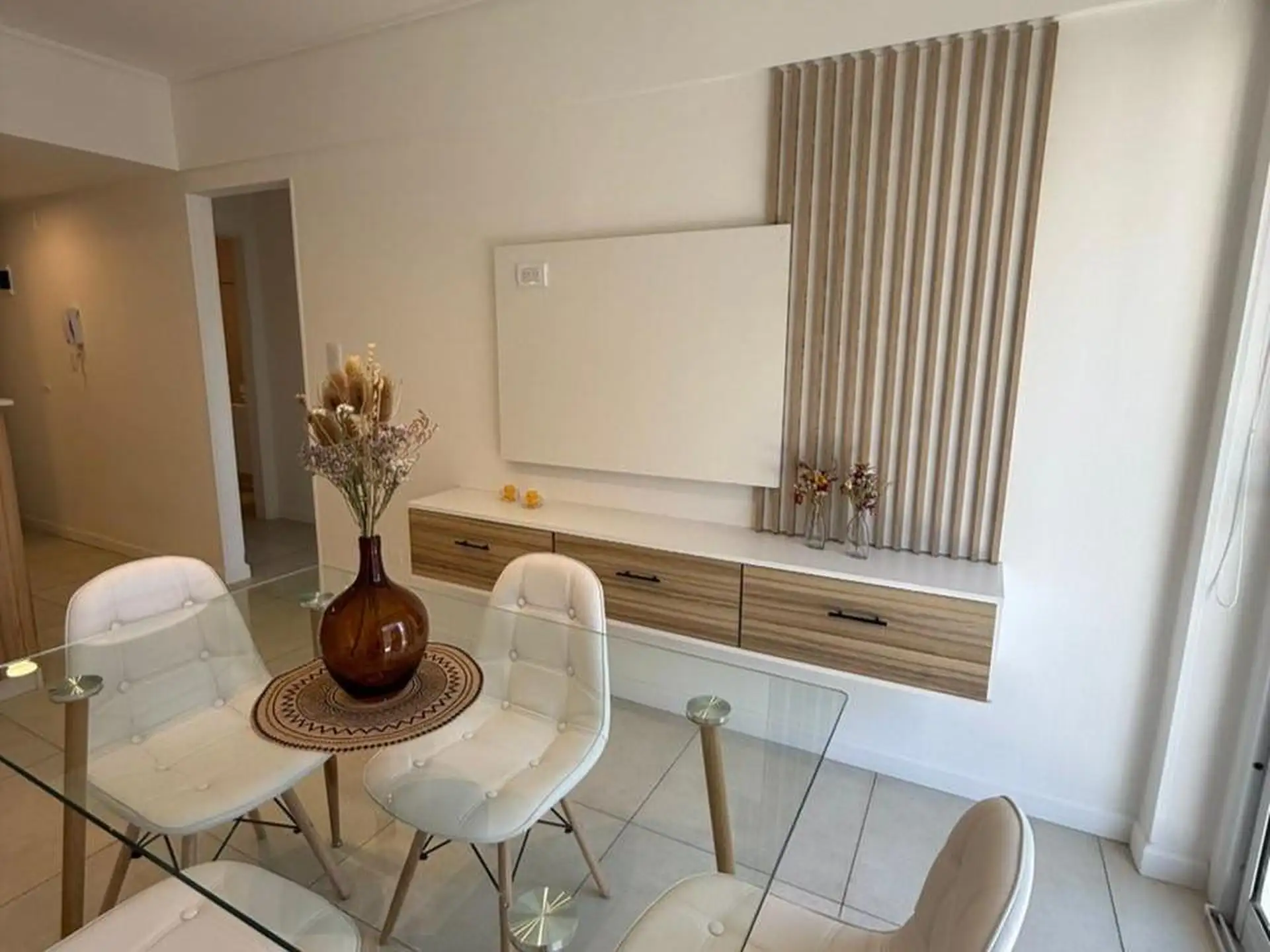 Departamento de dos ambientes en Entre Rios 1800 con balcon