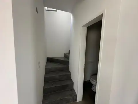 CASA DUPLEX EN VENTA DECS TORTUGAS BAJAS EXPENSAS
