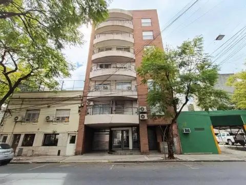 Departamento en venta de 1 dormitorio en 3 de febrero y bv oroño, rosario.