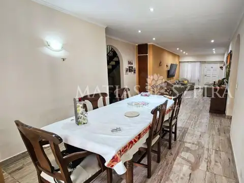 Casa en Venta de 5 dormitorios