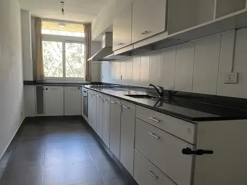 Departamento en Alquiler de 3 ambientes
