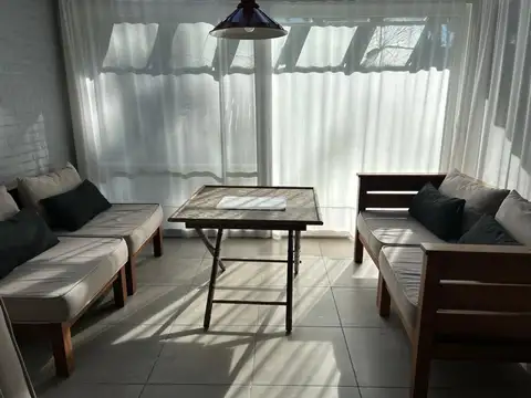 Casa en Alquiler Temporal en Carilo, USD 9.500