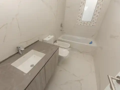 Departamento en Venta en Acassuso Vías  /  Libertador, USD 630.000