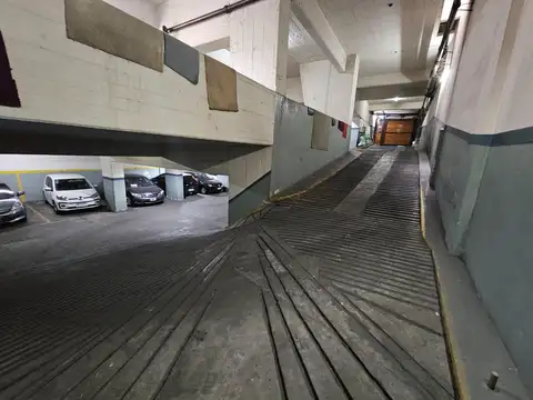 Venta - Cochera - Caballito