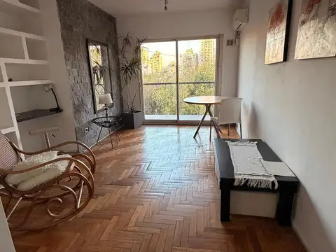 Venta depto 3 ambientes con balcón en Floresta