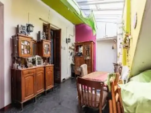 Depto Tipo Casa en Venta en Almagro, USD 79.000