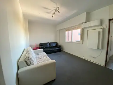 VENTA DEPTO 2 AMB.  1 cuadra Av JONTEy SAN MARTIN