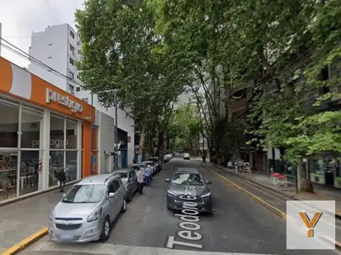 Teodoro García e/ 3 de Febrero y Avenida Cabildo